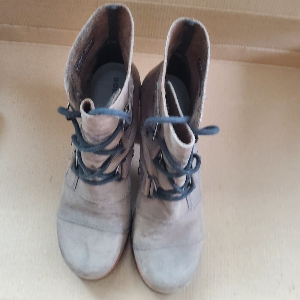 Sorel lace up boots 7M - Picture 2 of 7